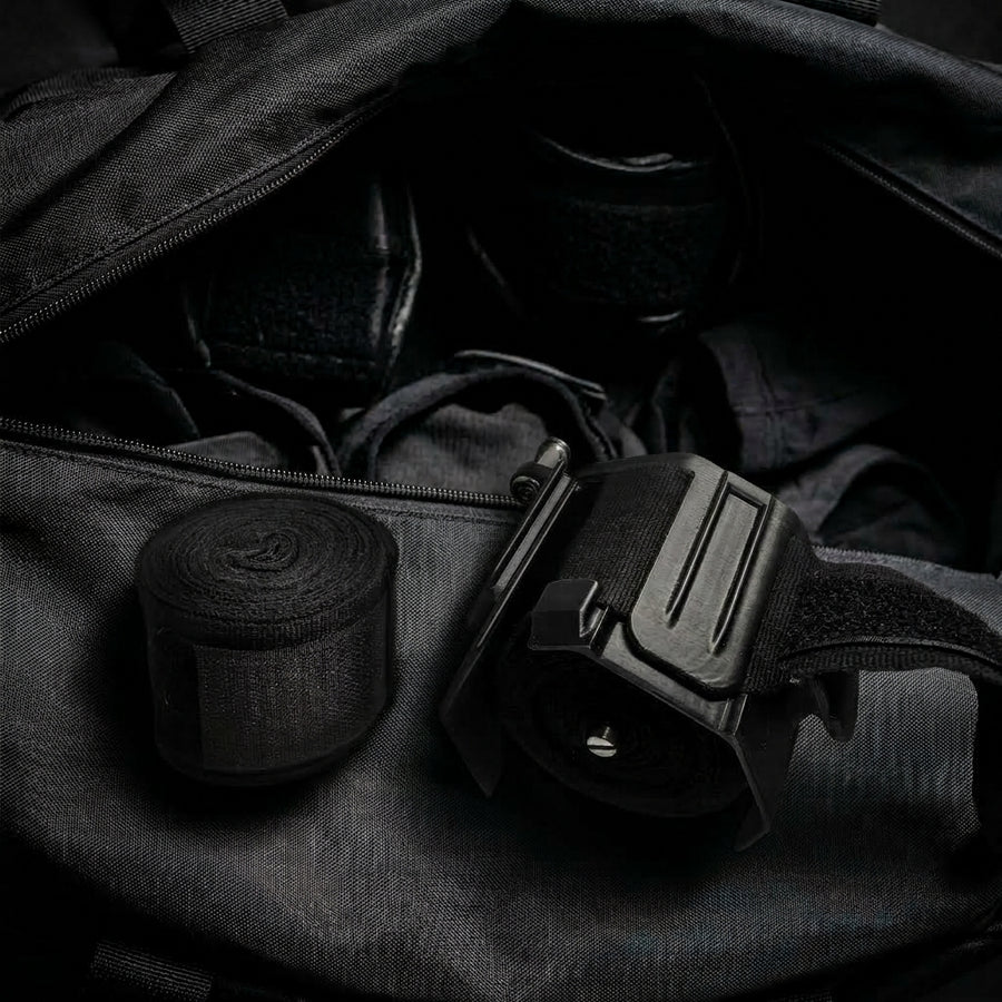 RUPTUM REV-01 en una bolsa de deporte